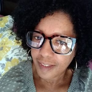 Meet your Posher, Joyce